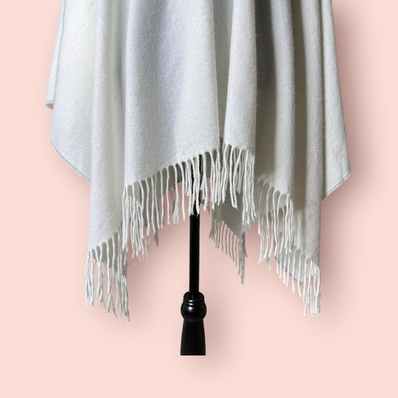 MIXIT Off White Soft Knit Wrap sz ONESIZE - Picture 12 of 14